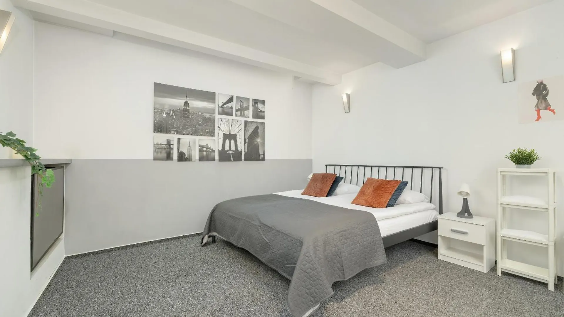 Apartment Apartament Przyszlosci, 2 Sypialnie W Krakowie By Noclegi Renters