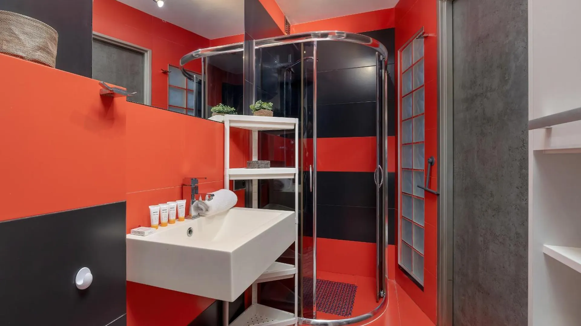 Apartament Przyszlosci, 2 Sypialnie W Krakowie By Noclegi Renters Krakow