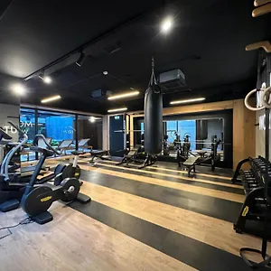 Industrial Vistula Free Parking & Gym Kraków